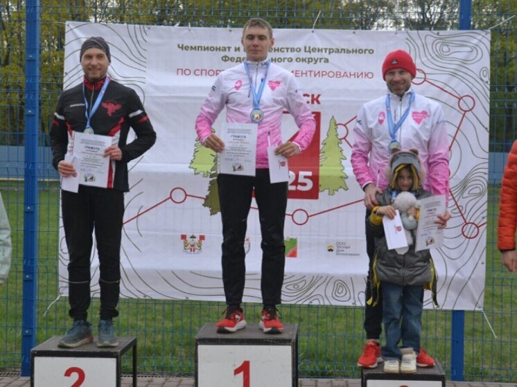 Калужанин взяли серебро на чемпионате ЦФО по спортивному ориентированию