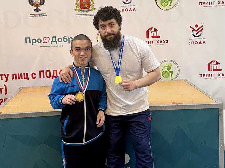 Пауэрлифтеры из Кабардино-Балкарии завоевали «золото» и «серебро» на всероссийских соревнованиях