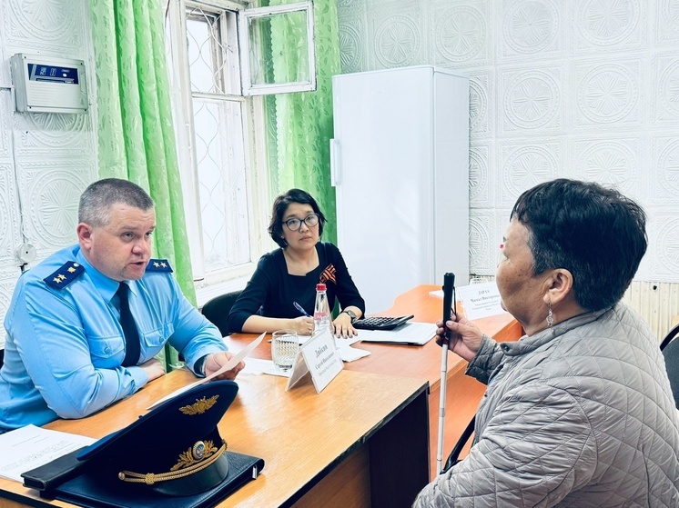 Прокурор Тувы Сергей Дябкин провел прием граждан с ограниченными возможностями