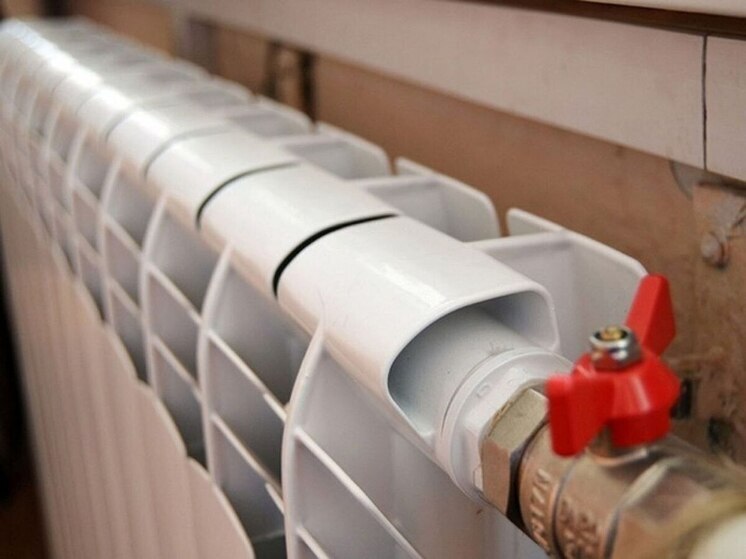 Власти Саяногорска решили отключить горожан от тепла