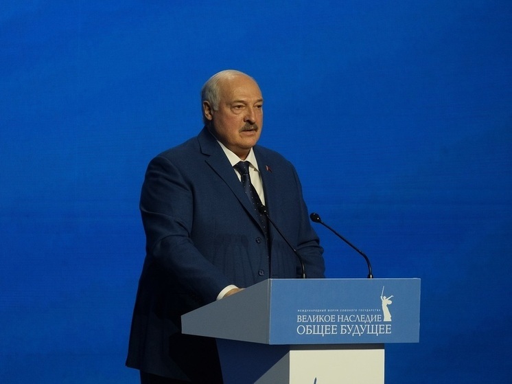 Александр Лукашенко поблагодарил Владимира Путина за приглашение на форум в Волгограде