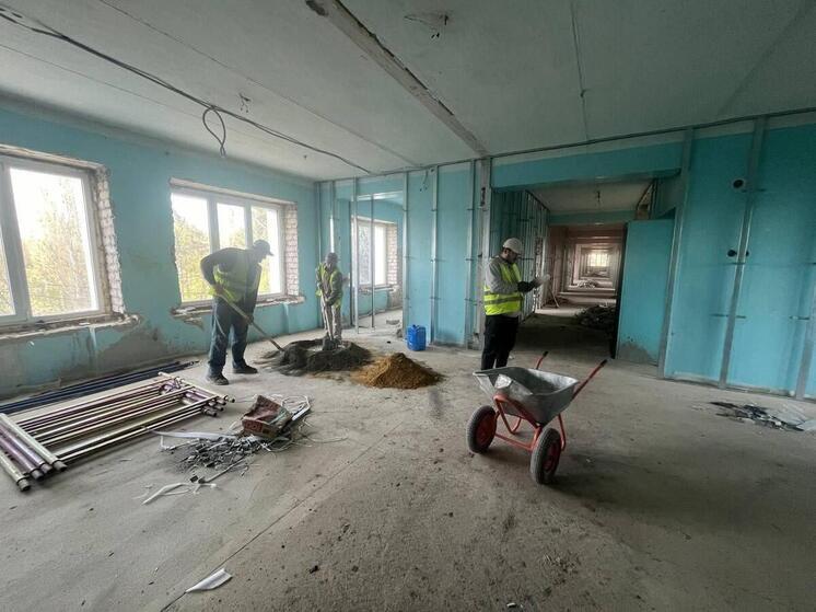 ЦРБ в пгт Тельманово сдадут до конца осени 2025 года