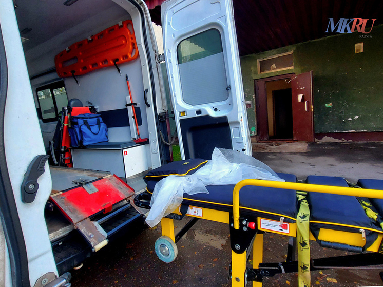 Молодая автоледи проехала на красный и сбила пенсионерку в Калуге