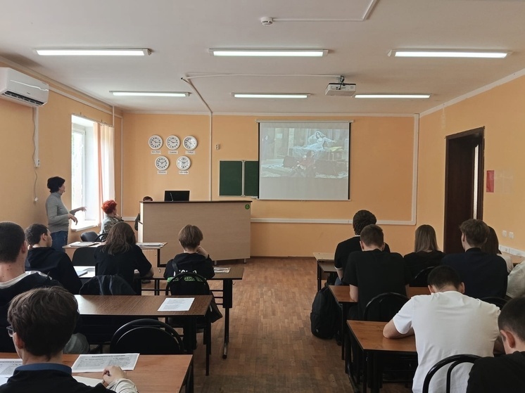 В колледже Краснодарского кооперативного института прошли литературные чтения, посвященные творчеству Шекспира