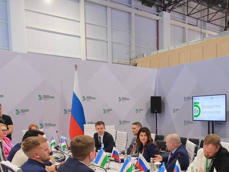 Москва укрепляет промышленное сотрудничество с Центральной Азией на ИННОПРОМ