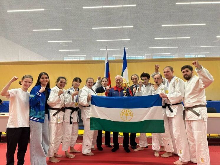 Девять медалей завоевали спортсмены из Башкирии по дзюдо среди глухих