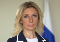 Официальный представитель МИД России Мария Захарова сказала, что угрозы Еврокомиссии президенту Сербии Александру Вучичу из-за планов посетить парад Победы в Москве являются бандитизмом