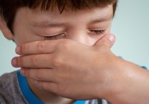 Родители воспитанников детского сада в Челябинске обвинили педагогов в истязании детей, сообщает Ura