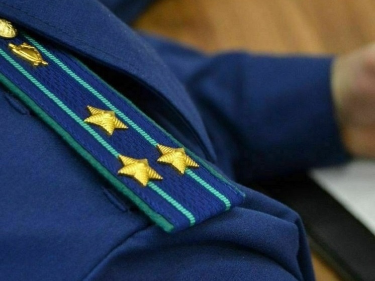 В Липецкой области жительница Брянской области чуть не убила сожителя из ревности