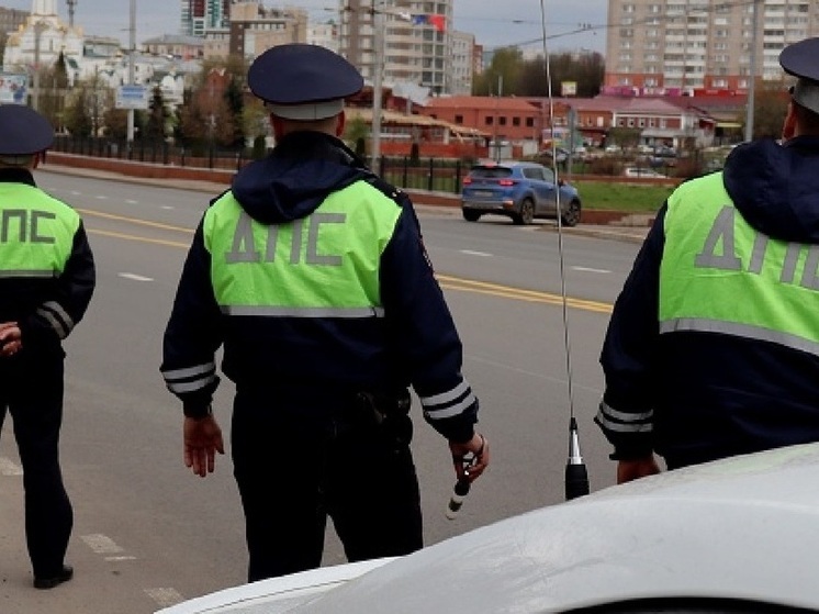Потенциального убийцу вытащили из-за руля на костромской дороге