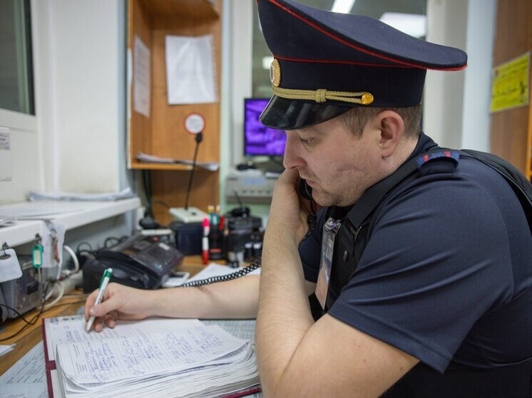 В Якутии 9-летний мальчик случайно повредил памятник ветеранам Великой Отечественной войны