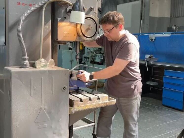 Калужский губернатор поздравил земляков с Первомаем