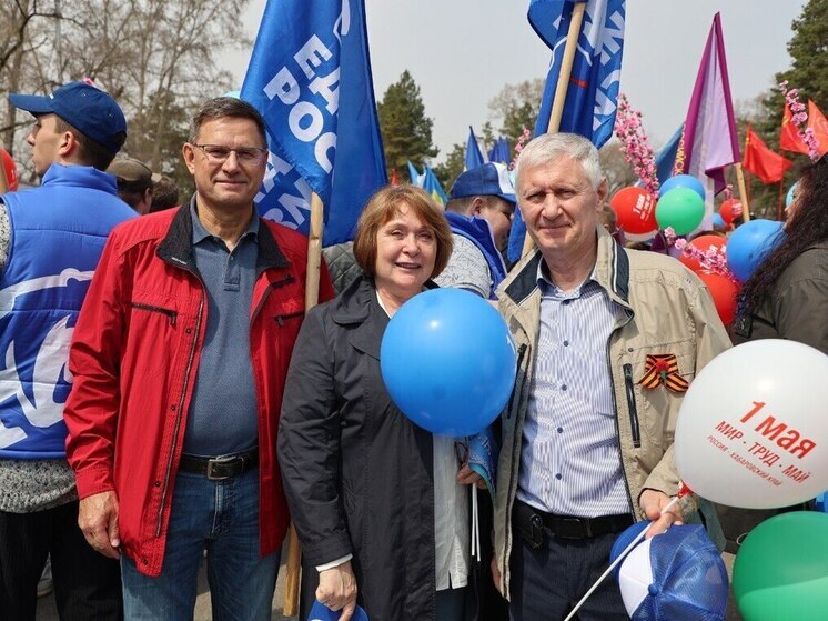 В Хабаровске состоялся митинг-концерт на Первомай