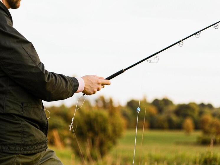 В Иркутской области начал действовать запрет на ловлю рыбы в период нереста