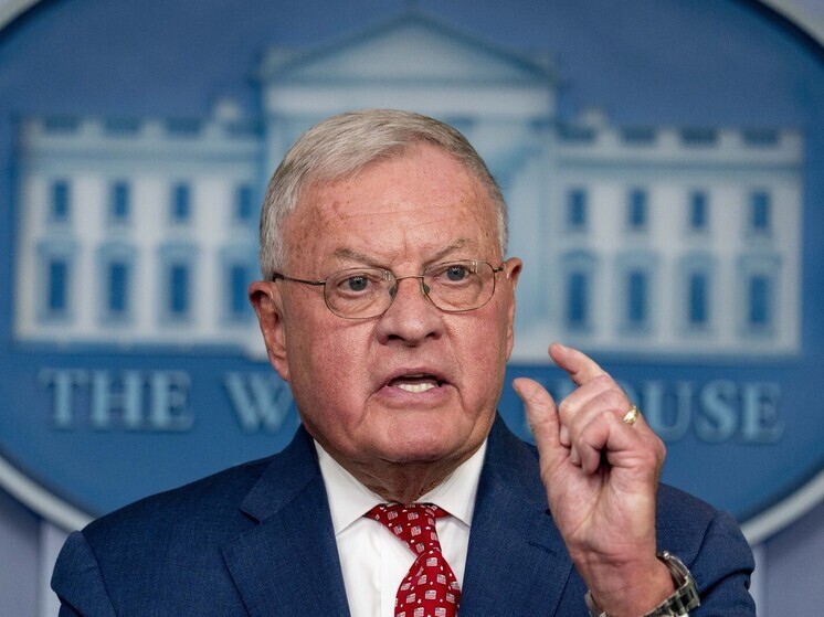Спецпосланник президента США Кит Келлог сообщил в эфире телеканала Fox News, что по итогам консультаций, которые проходили в Лондоне, Киев и европейцы согласились на 22 условия в рамках урегулирования конфликта на Украине