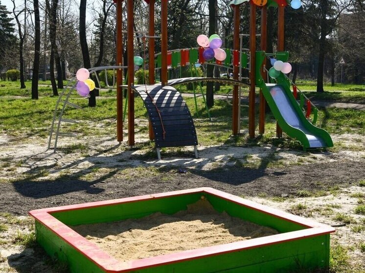 В Донецке приступили к восстановлению Петровского района