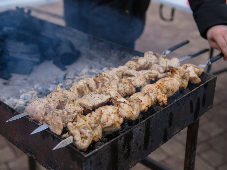 Эндокринолог Павлова назвала способы снизить вред от потребления шашлыка