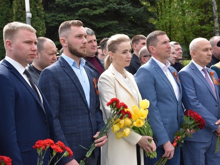В Пензе почтили память героев труда