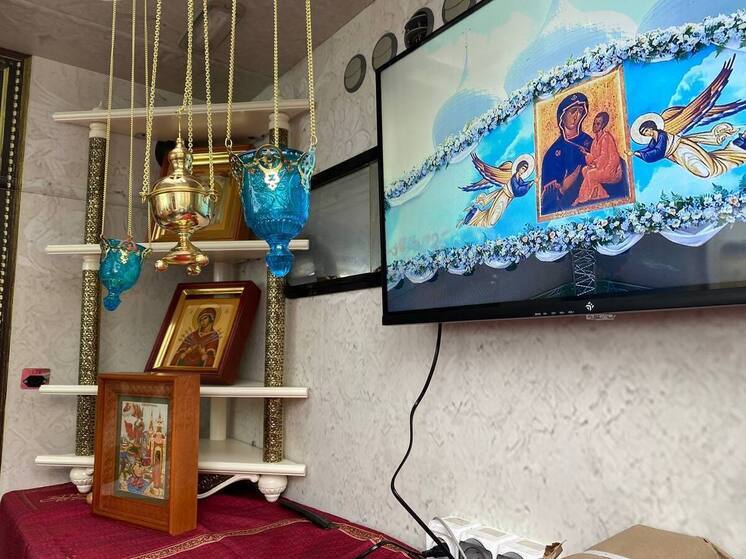 Ленинградская область передала Курской митрополии мобильную часовню