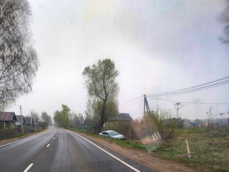 В Тверской области в кювете нашли автомобиль