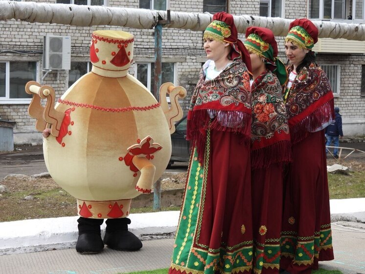 В городе Хабаровского края отметили Первомай в народном стиле