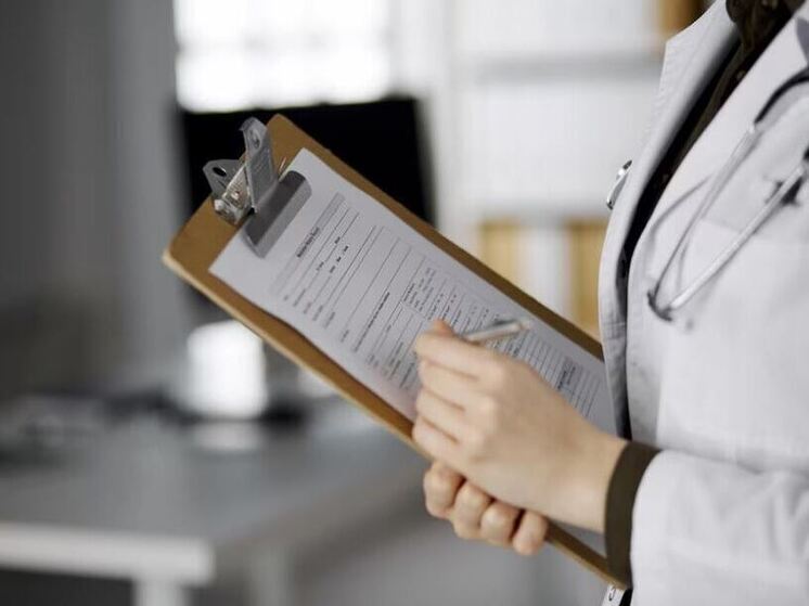 Калужанам напомнили про цифровой больничный