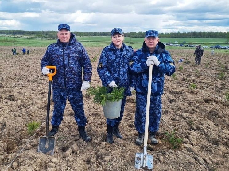 Сотрудники УФСИН Сафоновского района приняли участие в международной акции «Сад Памяти»