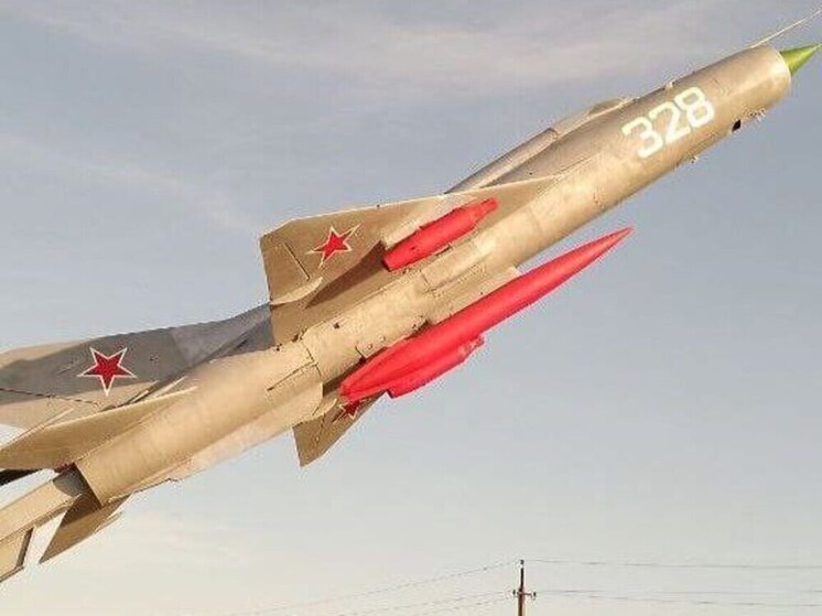 В Аскании-Новой завершено благоустройство памятного самолёта-истребителя