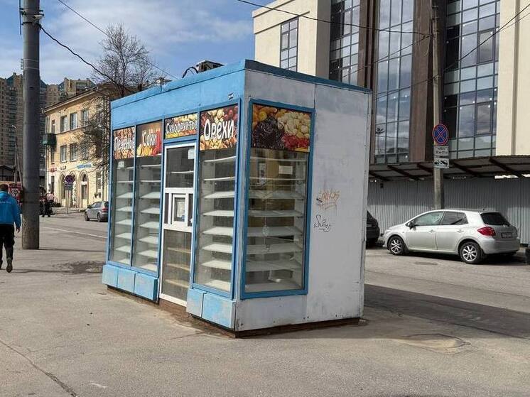 В Петербурге освободили около 50 участков земли рядом с пятью станциями метро