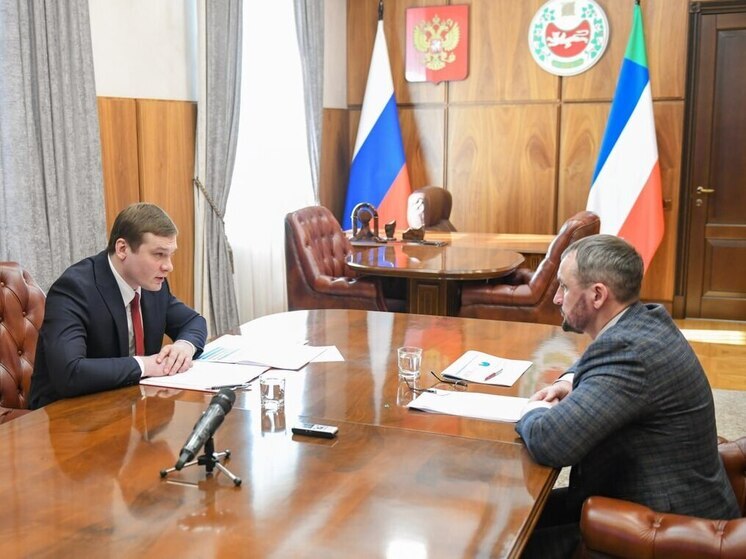 МинЖКХ Хакасии поздравили с первыми шагами на большом пути