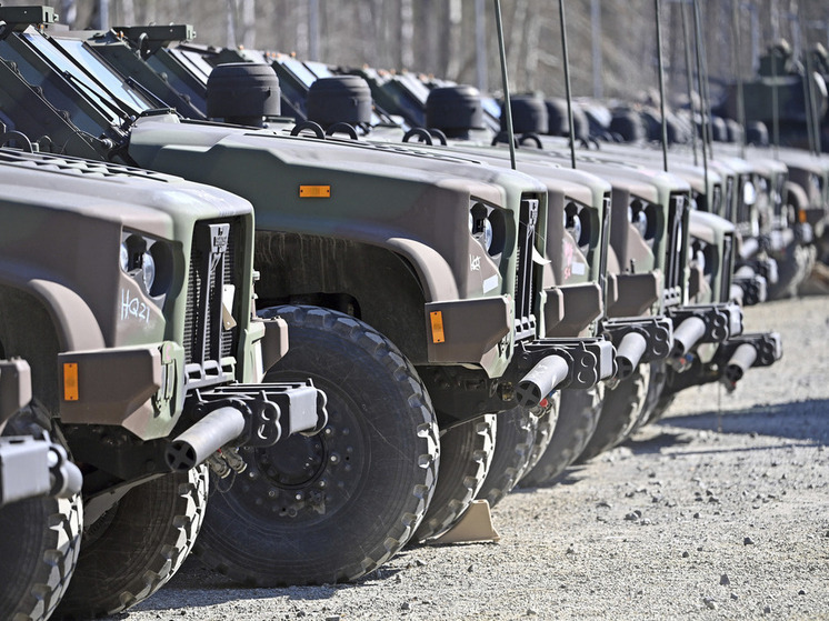 Экс-офицер ЦРУ Гофф: США никогда не давали Украине достаточно оружия