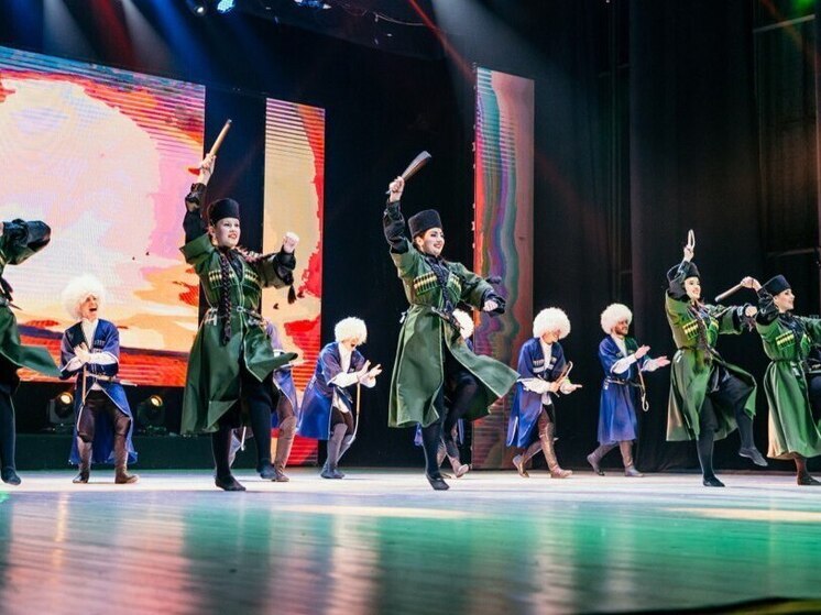 «Эхо сердца и души»: в Чувашии прошёл межнациональный концерт к 80-летию Победы