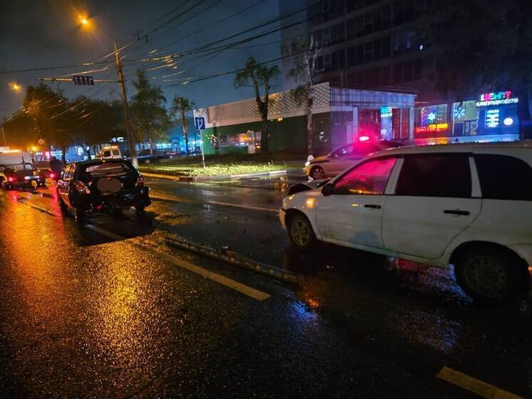 Шесть человек пострадали в двух ДТП в Ставрополе