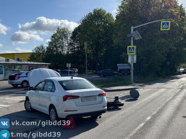 В Калининграде столкнулись мотоцикл и легковушка