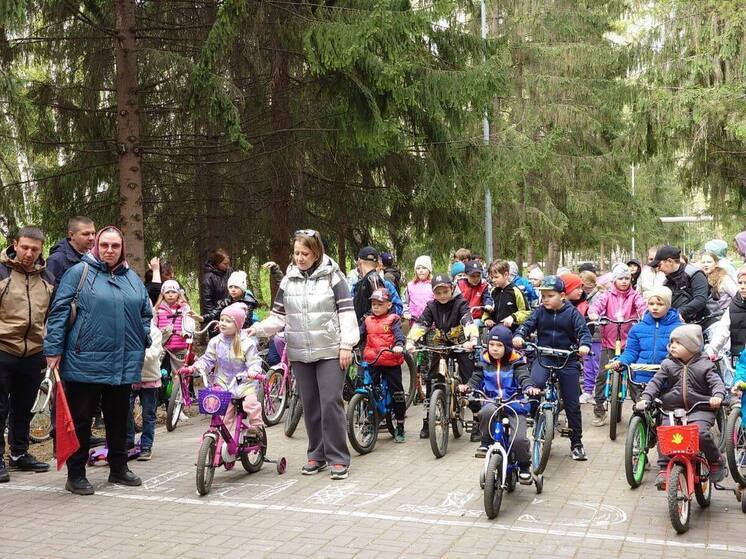 В Омске начались детские велогонки в рамках проекта «Будущее ВелоОмска»