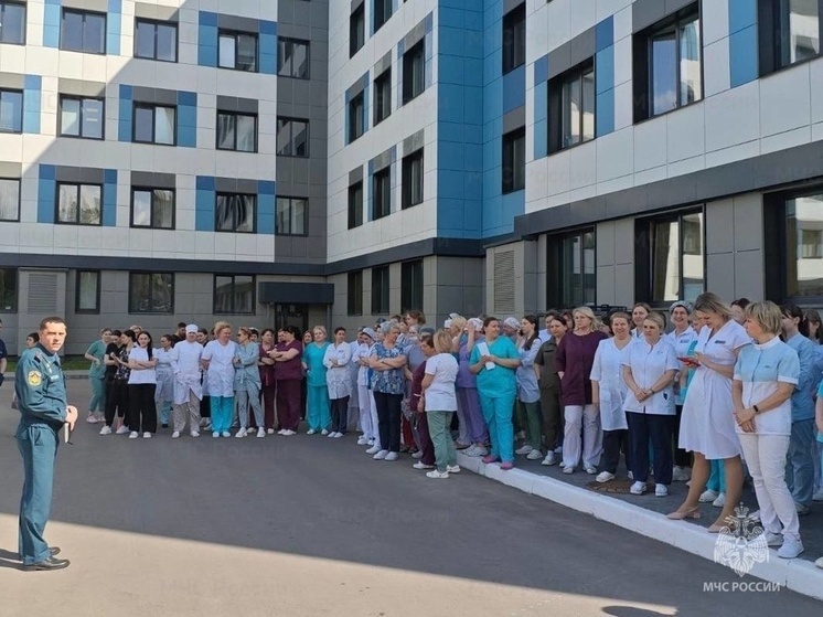 Пензенский онкодиспансер провел противопожарный инструктаж при участии МЧС
