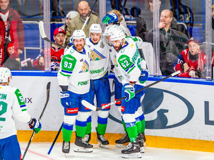 С ХК  «Салават Юлаев» хотят взыскать 16 млн рублей долга