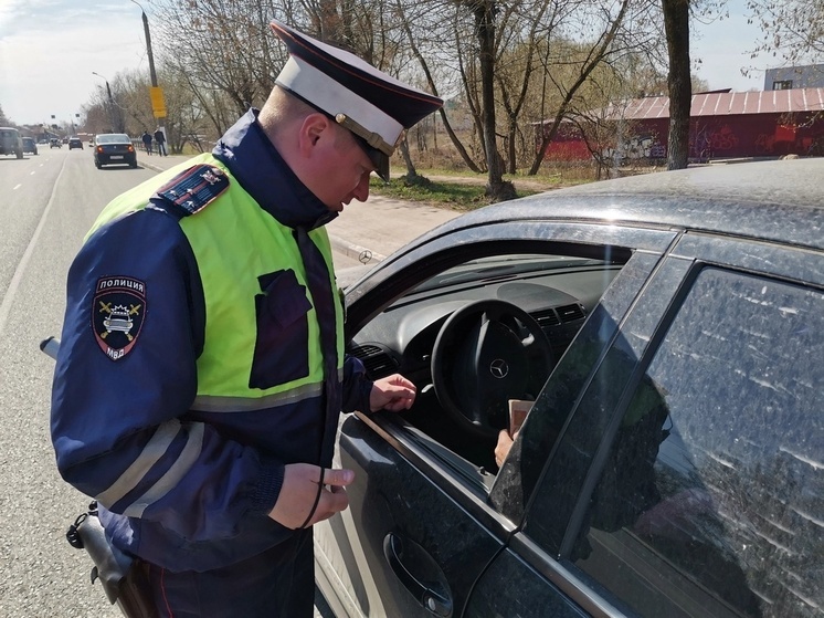 С начала майских праздников на дорогах в Тверской области поймали больше 60 водителей-нарушителей