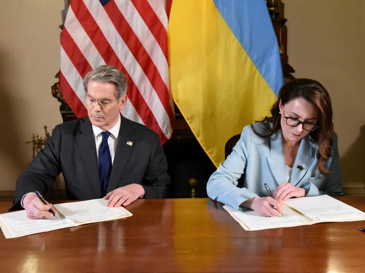 Дубинский: Украина и США подписали три документа вместо одного по минеральной сделке