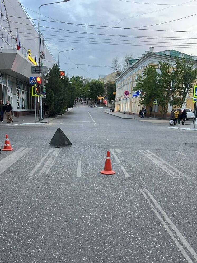 В Астрахани маршрутка сбила подростка на пешеходном переходе