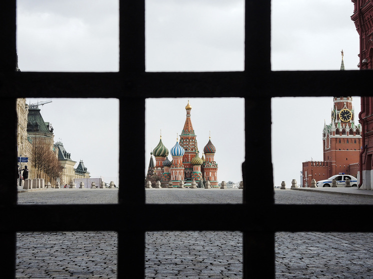 Глава Офиса Зеленского Ермак опубликовал картинку с горящим Кремлем