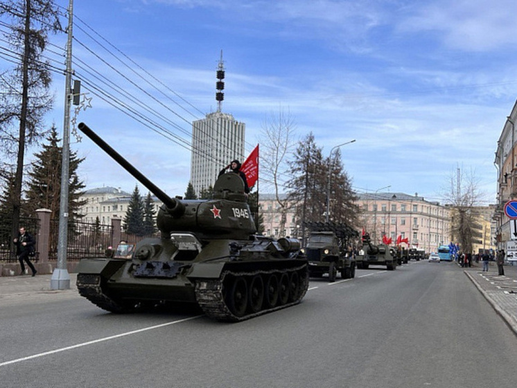 Военная техника времен Великой Отечественной войны снова проедет по центру Архангельска 9 мая