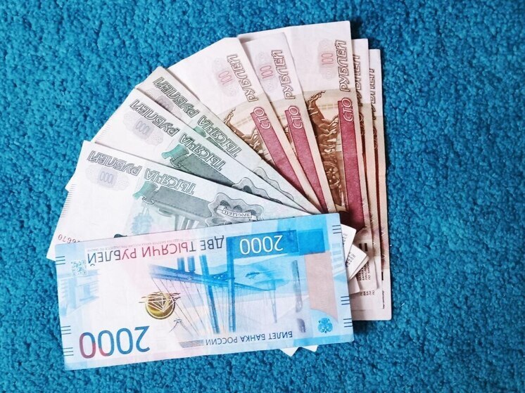 Саратовские врачи зарабатывают почти по 84 тысячи рублей в месяц