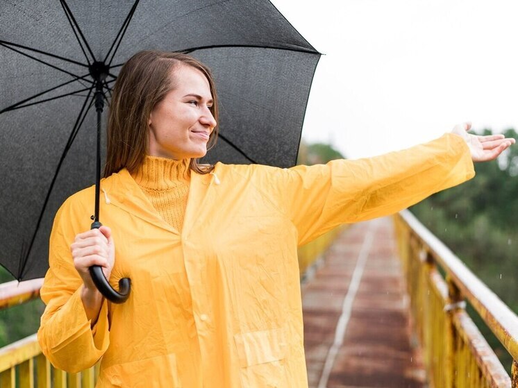 Дождливый марафон: в Томск пришел сезон зонтов