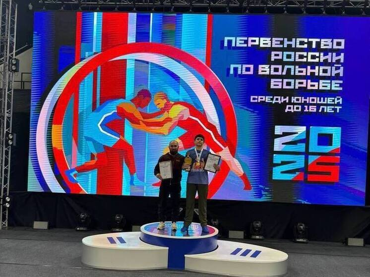 Юные борцы из Карачаево-Черкесии победили на первенстве России