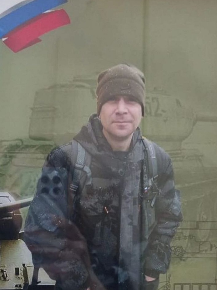 Под Томском проводили в последний путь разведчика СВО Артема Качура