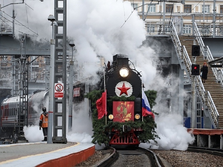 «Поезд Победы» прибыл в Приморье: ретросостав с техникой посетит пять городов региона