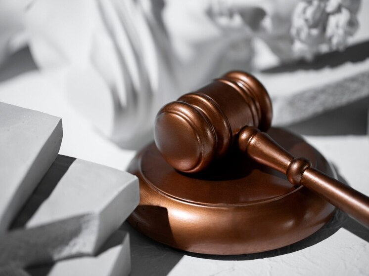 В Красноярске продавца зеркал обязали вернуть заказчику 84 тысячи рублей