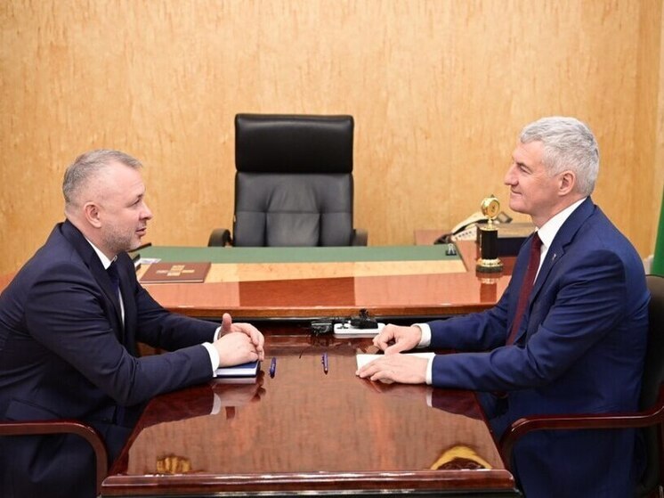 Артур Парфенчиков поставил задачи Андрею Сергееву