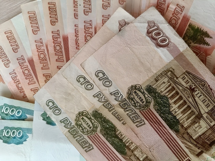 В Адыгее местный житель решил подвезти незнакомца и остался без 30 тысяч рублей